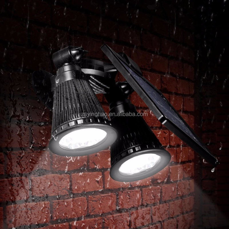 Energia solare a doppia testa doppi riflettori aggiornati 12 LED luce da giardino esterno