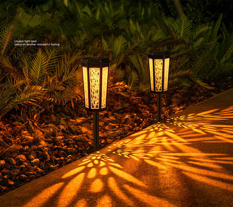 Lampada solare per giardino esterno a LED con controllo della luce indotto e lunga durata