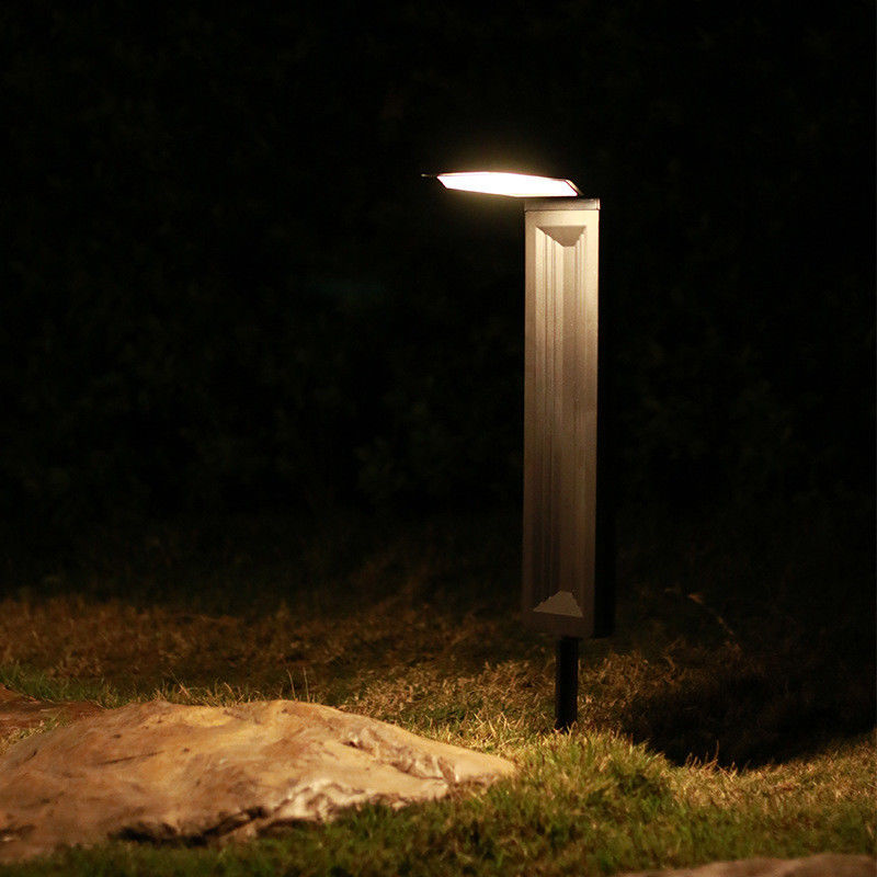 IP64 Lumi a terra impermeabile a presa solare per giardino esterno Automaticamente accesi e spenti