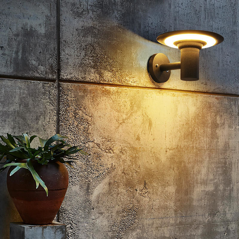 2- Lampada a LED solare impermeabile per paesaggio esterno Temperatura di lavoro -20 60C