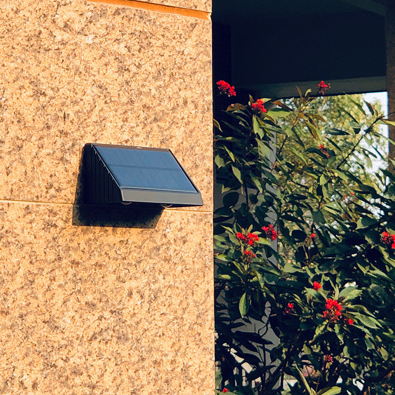 28±5LM Lampada a flusso luminoso Led giardino luce solare per pareti per la decorazione del cortile