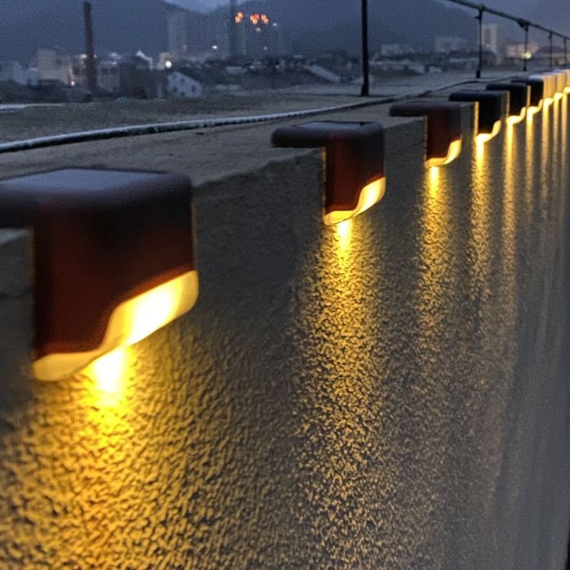 1.2V Input Voltage Outdoor LED Solar Power Step Lamp per l'illuminazione dei muri del giardino