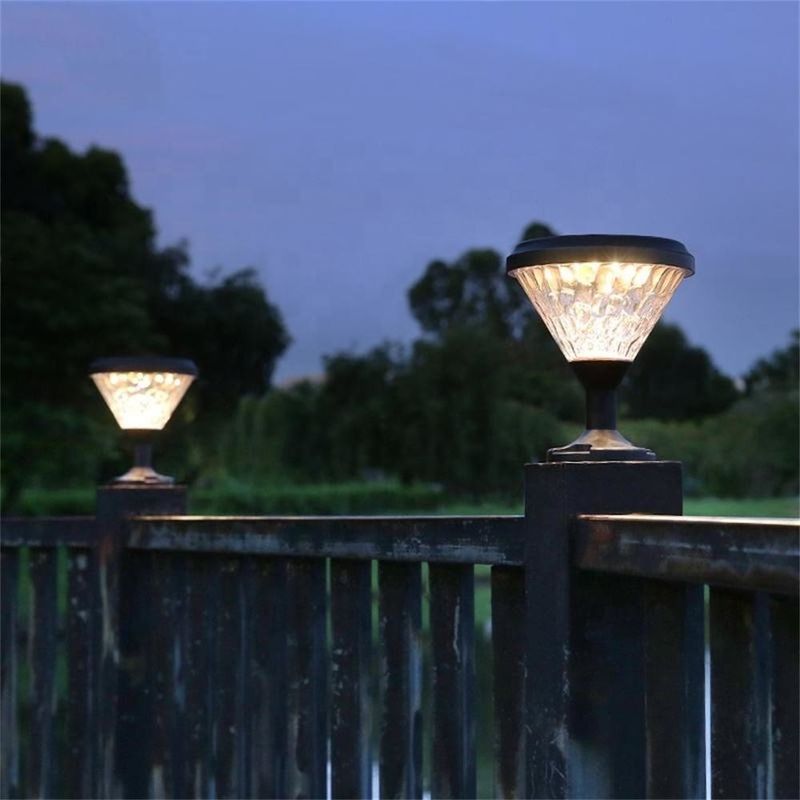 Tipo europeo IP65 Lampada impermeabile Cortile Pianta solare a LED Pianta di giardino a pianta di giardino per esterni