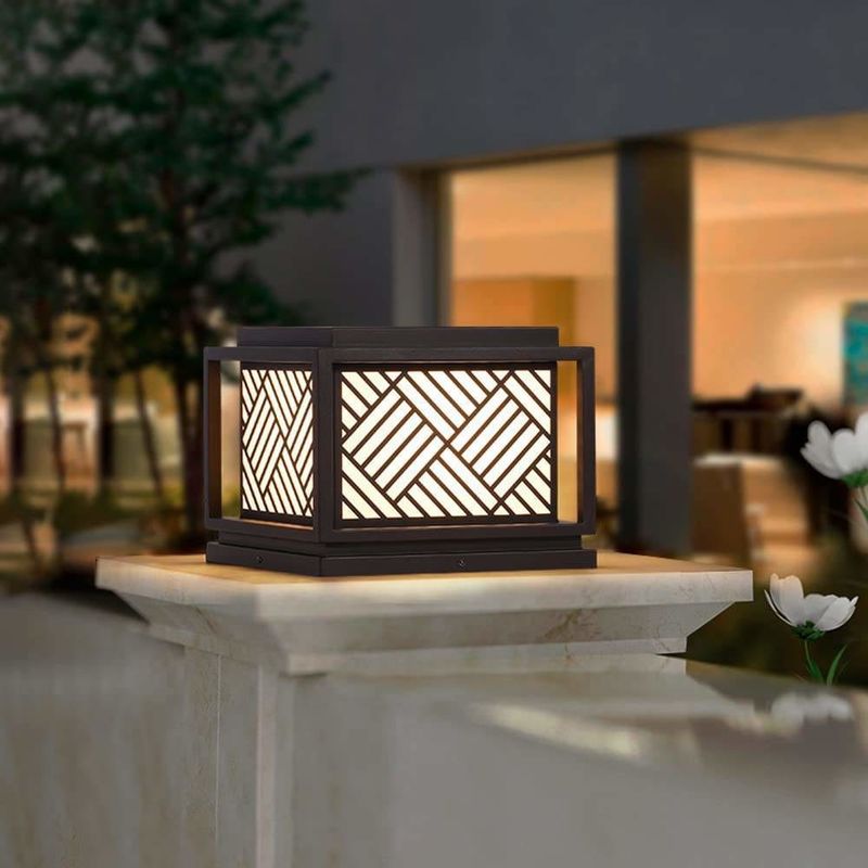 Luce da giardino solare Semplicità Luce da palo acrilica per moderne soluzioni di illuminazione esterna