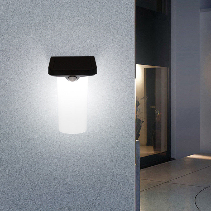 Lampada da parete all'aria aperta a LED 6w Sensore di movimento di luce bianca Lampada da parete per balconi Giardini Patios Cortile