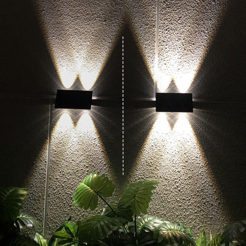 2800-3200K Temperatura del colore Luci solari per il cortile esterno
