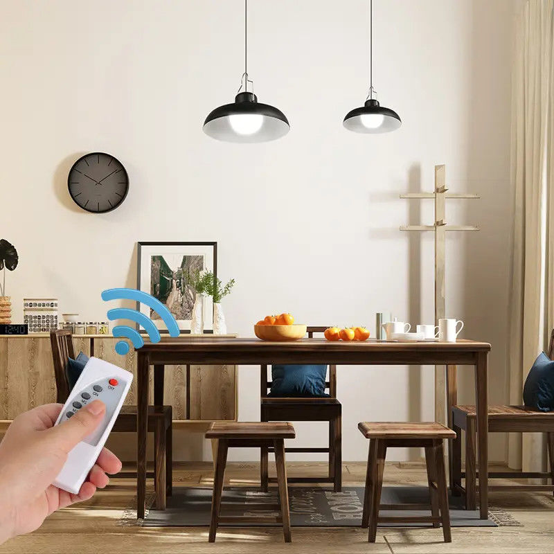 Lampada da giardino solare con batteria ad alta capacità e lampada LED bianca calda e fredda