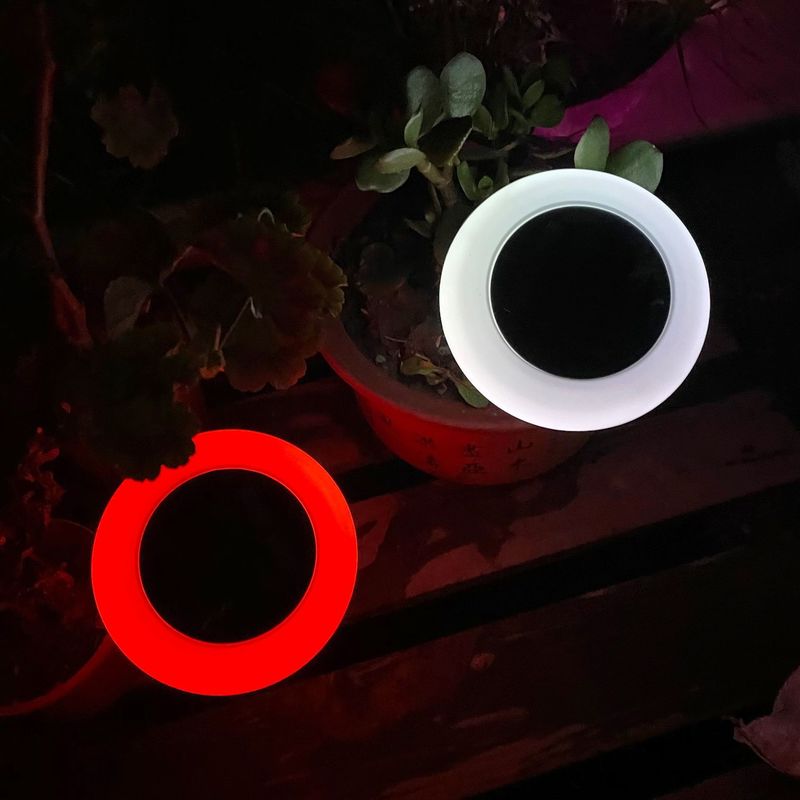 10000 ore di lavoro L'illuminazione solare RGB per il giardino esterno