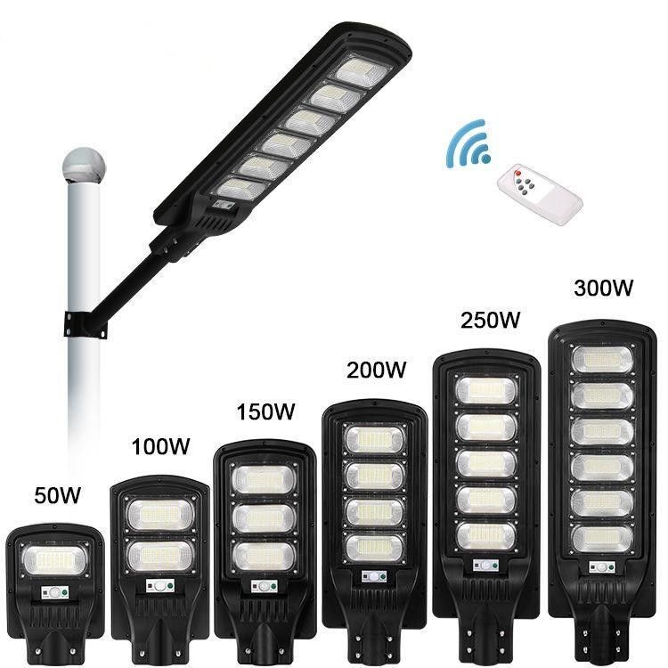 Batteria 3.2V/16000MAH 100lm/w 100w 200w 300w Lampada solare con telecomando