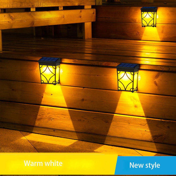 RGB luci di recinzione solare colorato impermeabile esterno lanterna solare per pareti esterne IP65 40000 ore