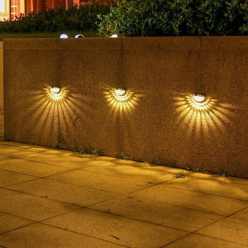50000 ore di tempo di lavoro Lampade a LED solari per le scale esterne Soluzione di risparmio energetico