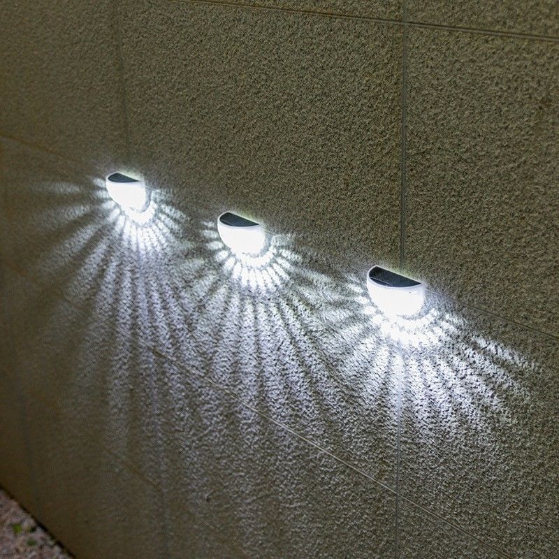 50000 ore di tempo di lavoro Lampade a LED solari per le scale esterne Soluzione di risparmio energetico