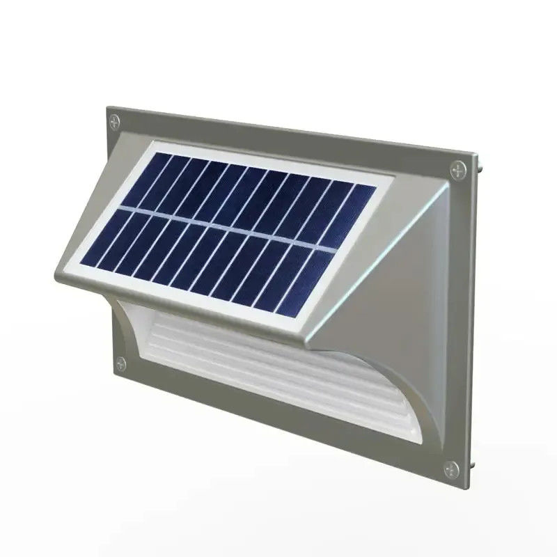 Lampade da giardino a energia solare a colori personalizzati per piscina Esempio gratuito offerto