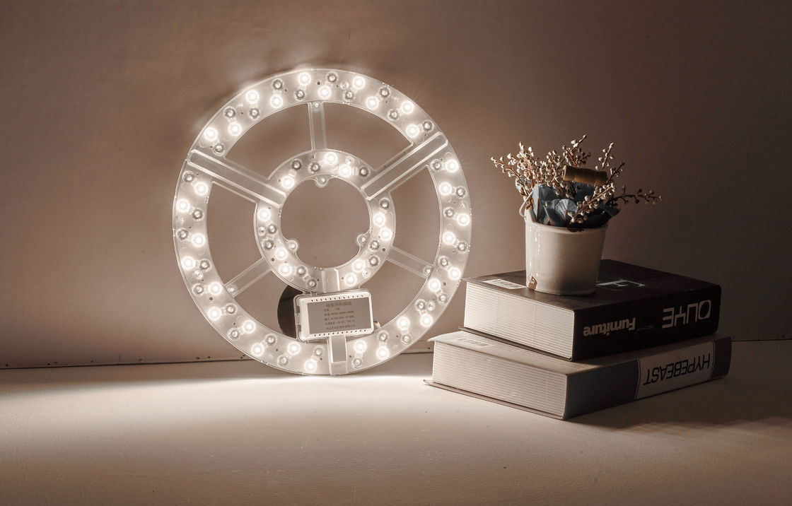 Luce a parete esagonale Lampade modulari per 15-36w Temperatura del colore CCT 6000k-6500k