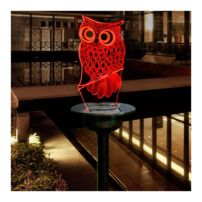 Lampada di prato a LED solare IP65 impermeabile per cortile per decorazioni di giardini